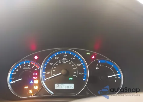 2010 Subaru Forester 2.5X z USA, uszkodzony, nr VIN JF2SH6AC5AH717995